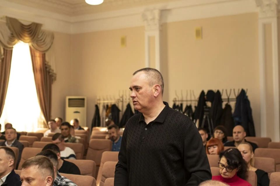 В Симферополе прошло оперативно-хозяйственное совещание, в ходе которого руководители структурных подразделений отчитались о проделанной работе В Симферополе прошло оперативно-хозяйственное совещание, в ходе которого руководители структурных подразделений отчитались о проделанной работе