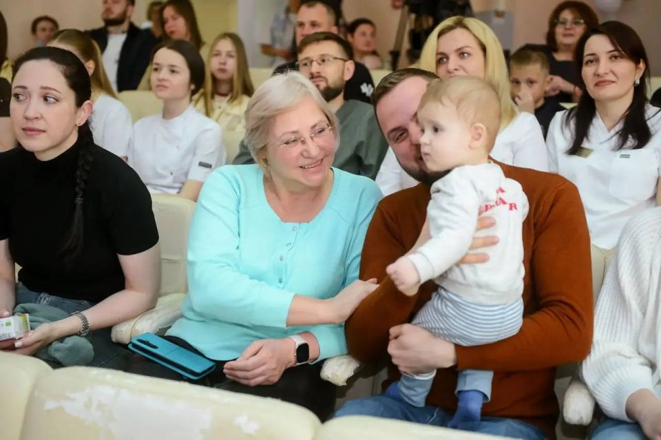 В Перинатальном центре РКБ им. Н. А. Семашко отметили День неонатолога В Перинатальном центре РКБ им. Н. А. Семашко отметили День неонатолога
