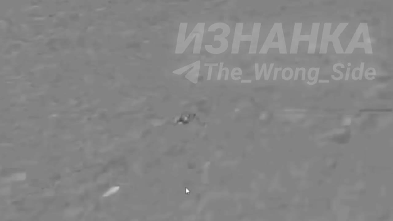 В акватории Черного моря на пути следования при помощи БпЛА «Ланцет» был уничтожен украинский БЭК «Магура»