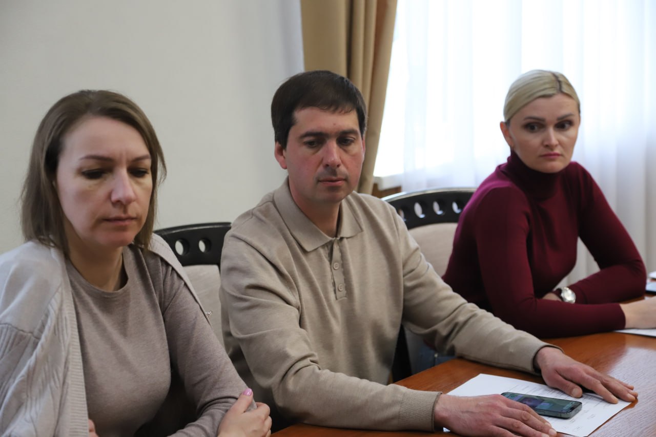 Анжелика Ястребова: Состоялось рабочее совещание по вопросам защиты прав лиц из числа детей сирот и детей, лишенных родительского попечения Анжелика Ястребова: Состоялось рабочее совещание по вопросам защиты прав лиц из числа детей сирот и детей, лишенных родительского попечения