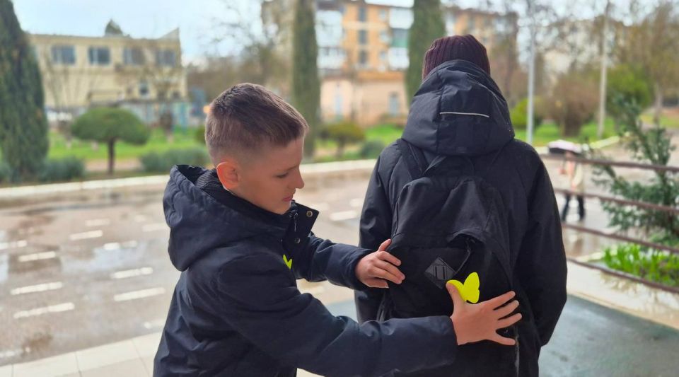 Родительский патруль в Евпатории проверил соблюдение ПДД пешеходами Родительский патруль в Евпатории проверил соблюдение ПДД пешеходами