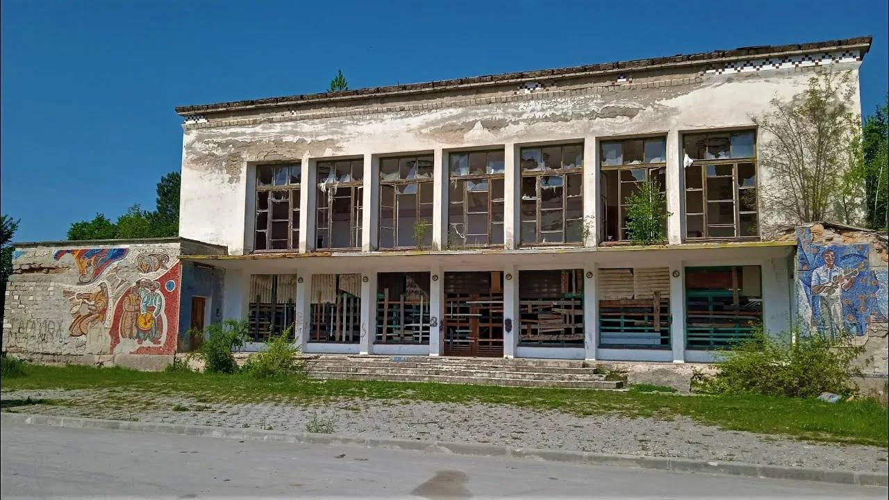 Кирилл Чебышев: Также в рамках рабочего выезда в село Грушевка посетил важный для жителей объект — сельский клуб, который был полностью восстановлен в рамках капитального ремонта Кирилл Чебышев: Также в рамках рабочего выезда в село Грушевка посетил важный для жителей объект — сельский клуб, который был полностью восстановлен в рамках капитального ремонта