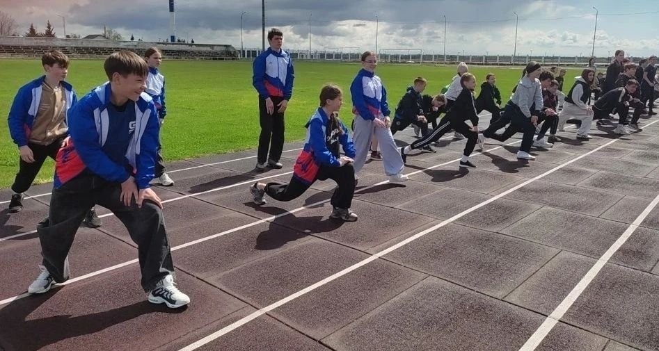 Фестиваль ГТО в Сакском районе: юные спортсмены показали свою силу и выносливость! Фестиваль ГТО в Сакском районе: юные спортсмены показали свою силу и выносливость!