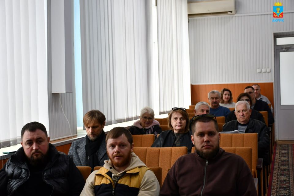 Василий Грабован: Сегодня в администрации Красногвардейского района и.о. прокурора Республики Крым Дмитрий Егоров и Уполномоченный по защите прав предпринимателей в Республике Крым Светлана Лужецкая провели выездную... Василий Грабован: Сегодня в администрации Красногвардейского района и.о. прокурора Республики Крым Дмитрий Егоров и Уполномоченный по защите прав предпринимателей в Республике Крым Светлана Лужецкая провели выездную...