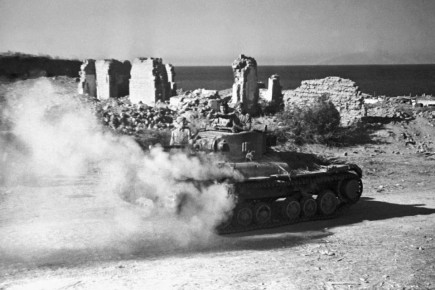 8 ������ 1944 ���� �������� �������� ��������