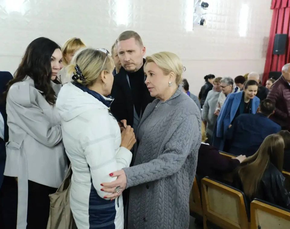 Янина Павленко: Зуя, Ароматное, Васильевка, Зеленогорское, Криничное Янина Павленко: Зуя, Ароматное, Васильевка, Зеленогорское, Криничное
