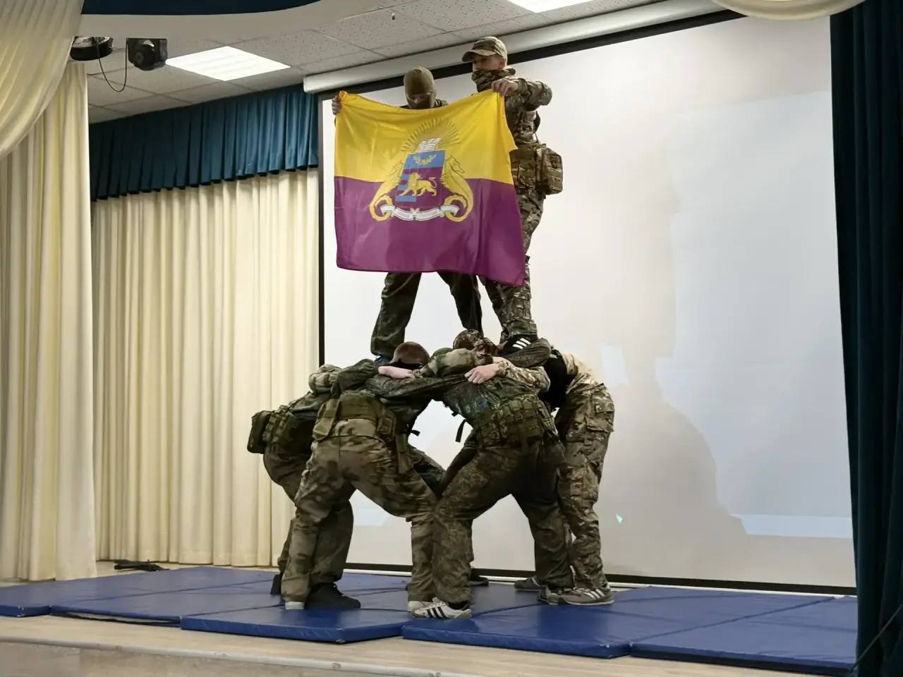 Янина Павленко: В Ялте стартовал муниципальный этап всероссийской военно-патриотической игры Движения Первых «Зарница 2.0» Янина Павленко: В Ялте стартовал муниципальный этап всероссийской военно-патриотической игры Движения Первых «Зарница 2.0»