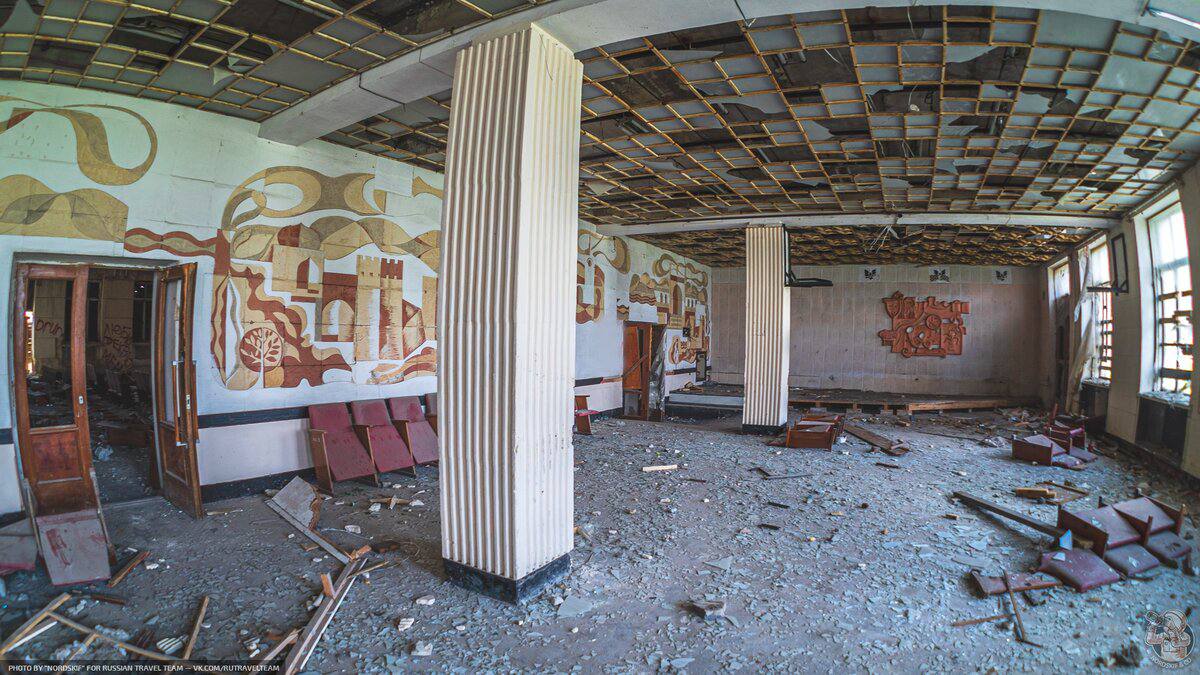 Кирилл Чебышев: Также в рамках рабочего выезда в село Грушевка посетил важный для жителей объект — сельский клуб, который был полностью восстановлен в рамках капитального ремонта Кирилл Чебышев: Также в рамках рабочего выезда в село Грушевка посетил важный для жителей объект — сельский клуб, который был полностью восстановлен в рамках капитального ремонта