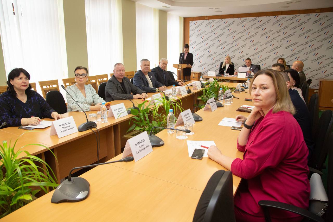 Подготовку туристической инфраструктуры к курортному сезону обсудили на заседании профильного Комитета Подготовку туристической инфраструктуры к курортному сезону обсудили на заседании профильного Комитета