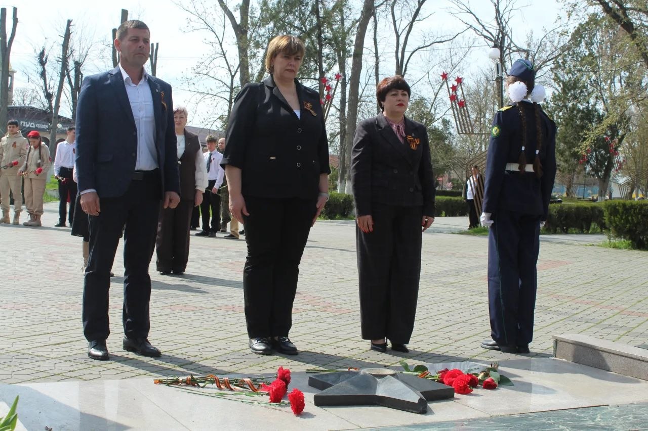 В преддверии 82-й годовщины освобождения Советского района от немецко-фашистских захватчиков в пгт В преддверии 82-й годовщины освобождения Советского района от немецко-фашистских захватчиков в пгт