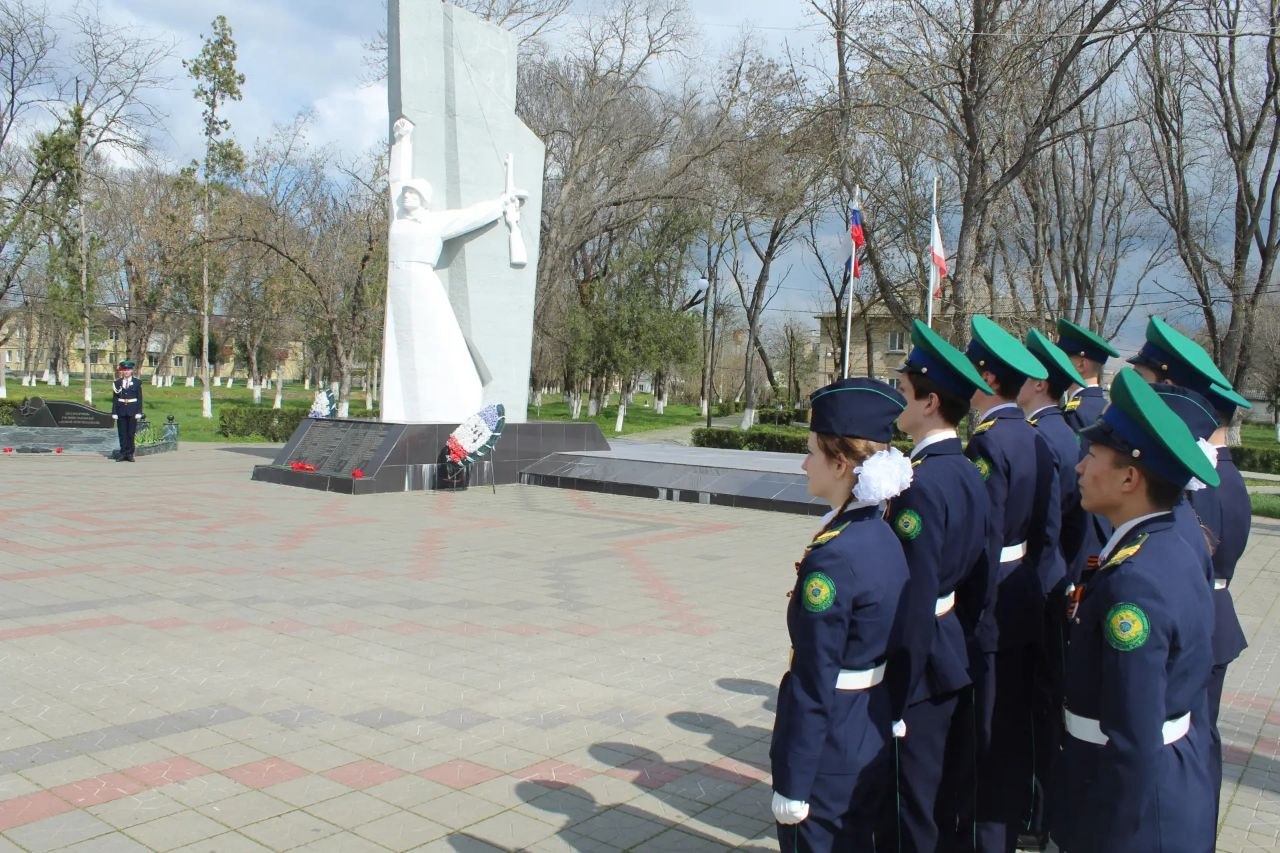 В преддверии 82-й годовщины освобождения Советского района от немецко-фашистских захватчиков в пгт В преддверии 82-й годовщины освобождения Советского района от немецко-фашистских захватчиков в пгт