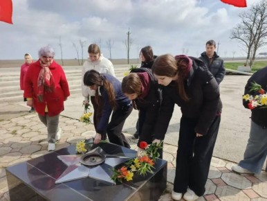 � ���� 82-� ��������� ������������ ������������ ������ �� �������-���������� ����������� ������ ��������� ����� � ����������, ����������� �������� ������� ������������� �����, � ������� ������ ������ ������� ��������