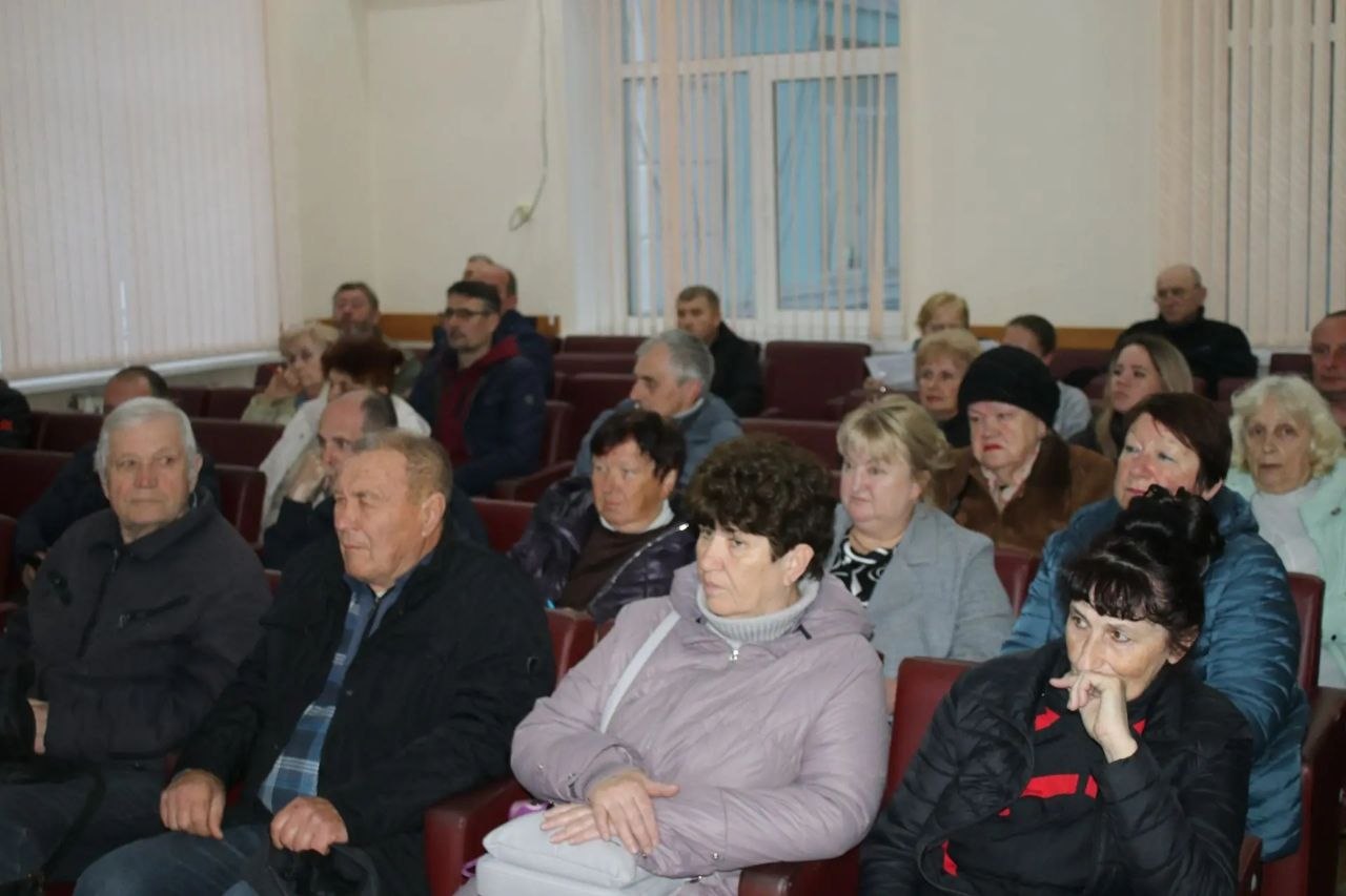 Владимир Ким: Провел очередную встречу с председателями садовых товариществ и кооперативов Феодосийского округа