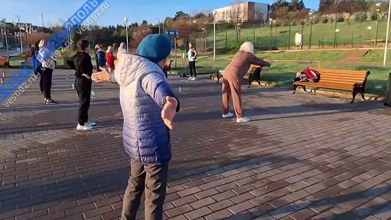 Новый сезон общегородских зарядок продлится до конца октября