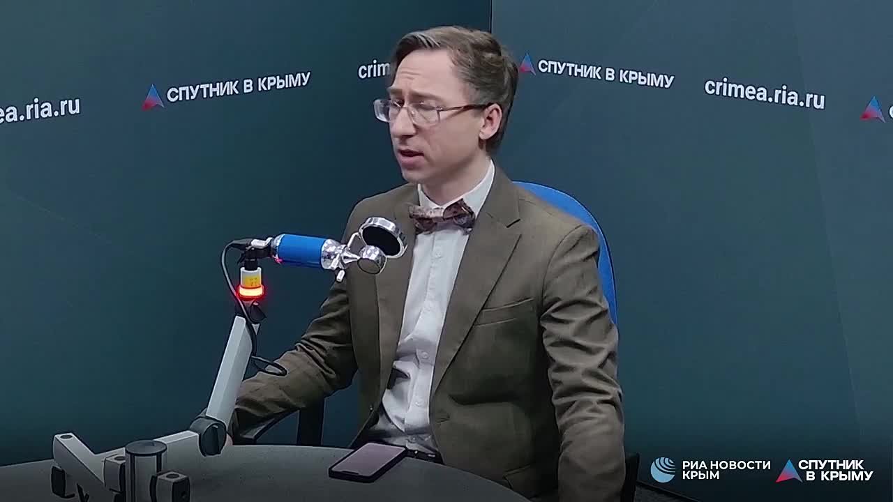 Крымская Конституция практически полностью повторяет российскую – это связано с историческими событиями