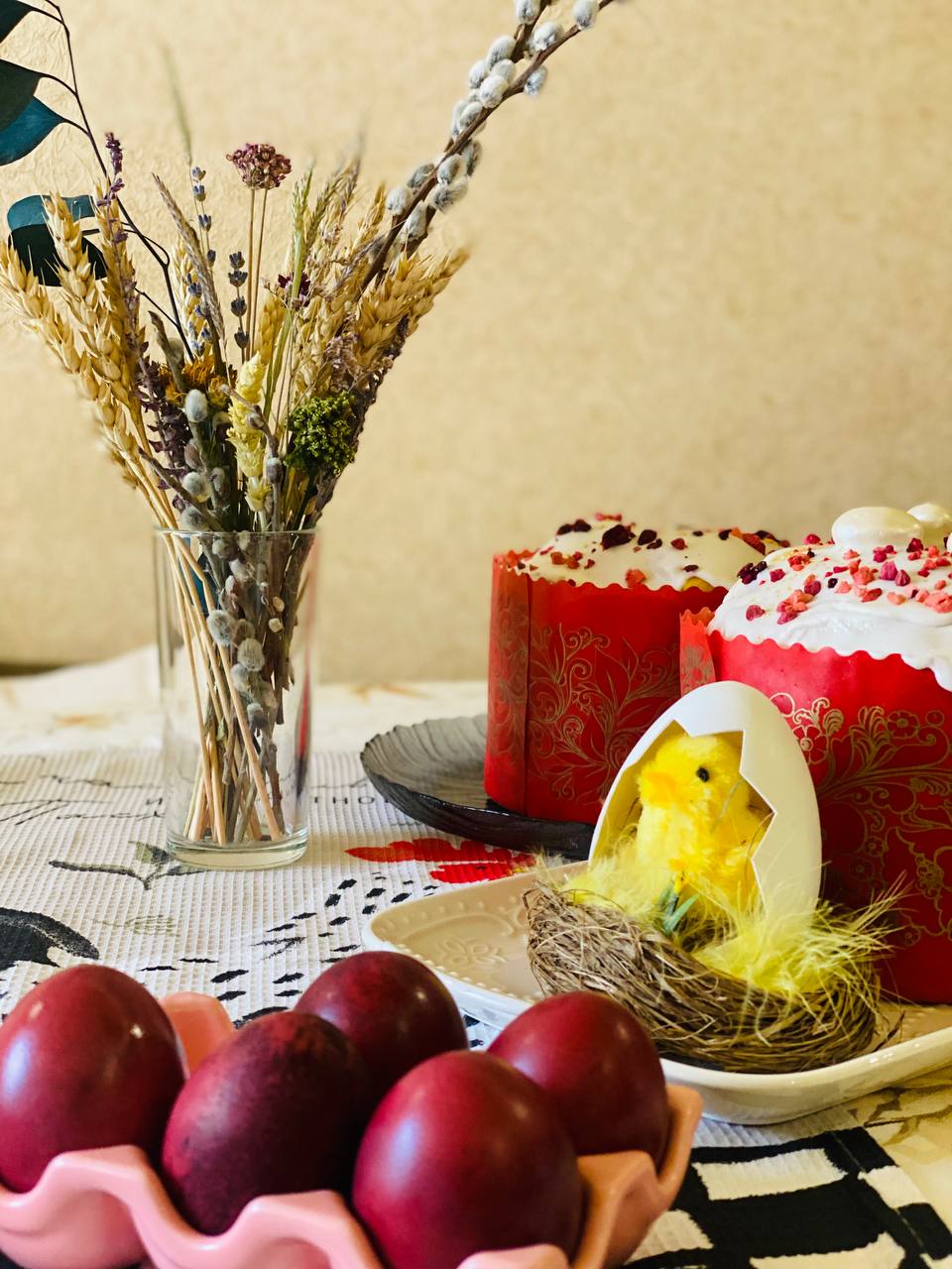 Иван Мезюхо: Светлого Христова Воскресения, дорогие мои друзья!