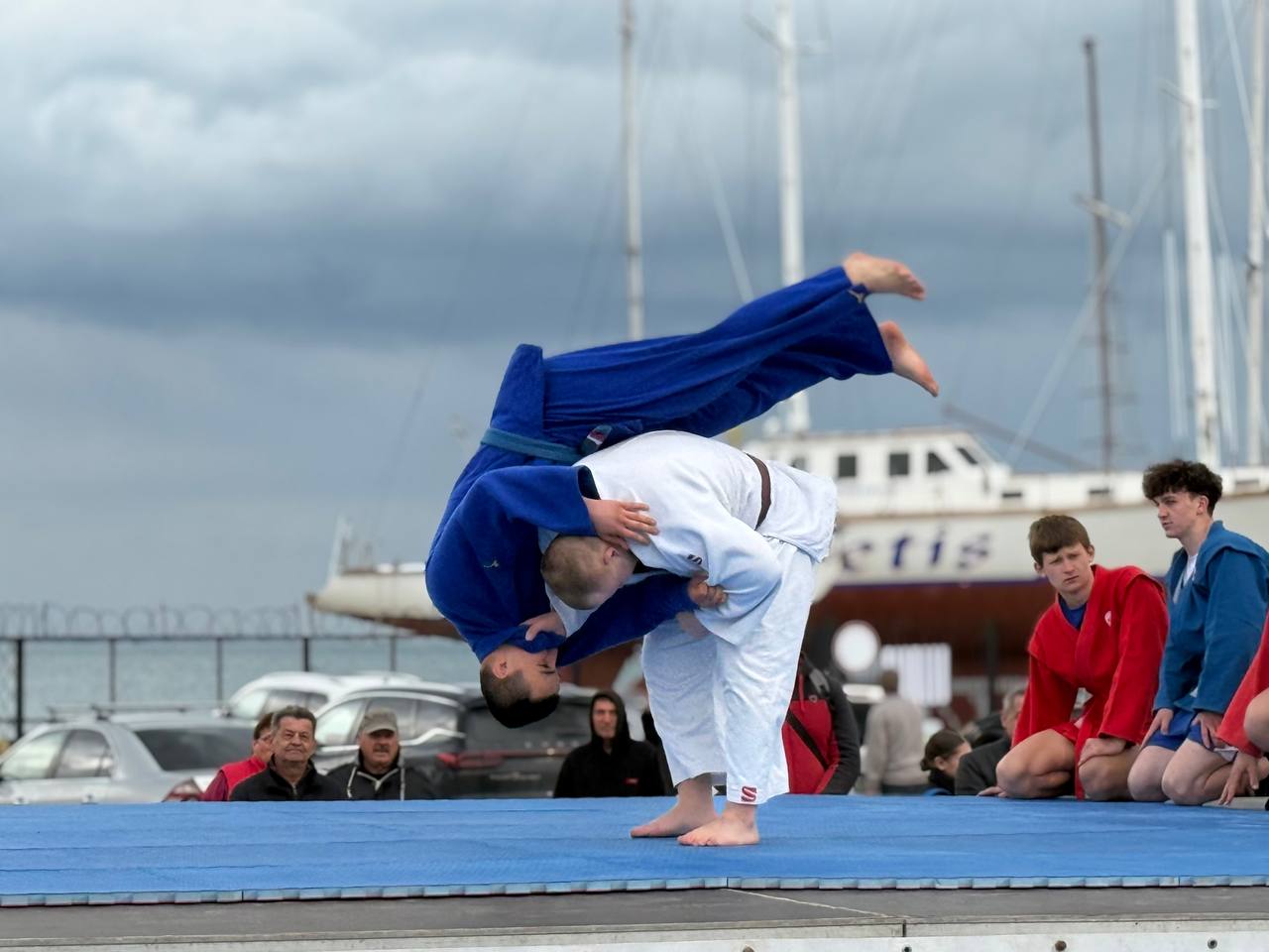 Александр Юрьев: Евпатория отметила День космонавтики ярким мероприятием на Фестивальной площади Александр Юрьев: Евпатория отметила День космонавтики ярким мероприятием на Фестивальной площади