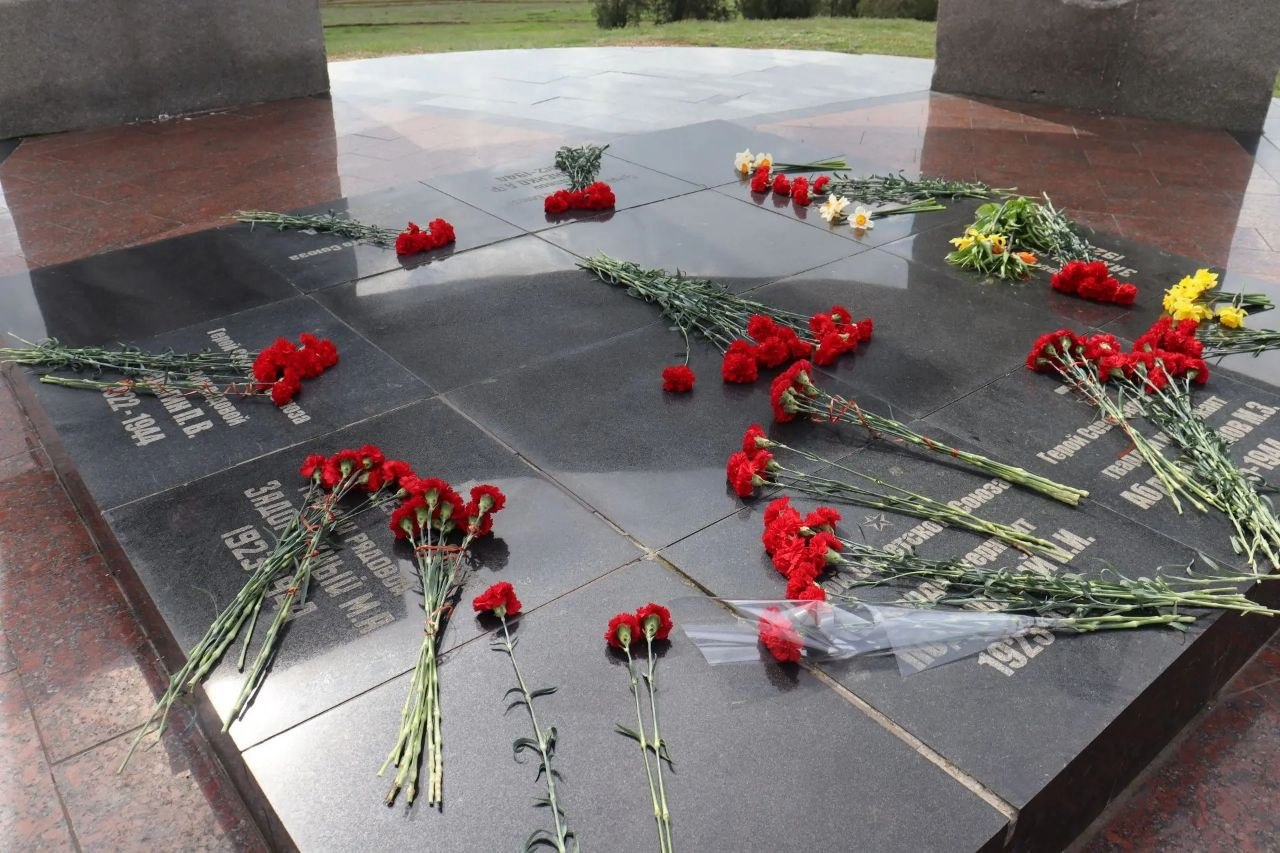 13 апреля - особая дата, которая навечно вписана в историю Сакского района 13 апреля - особая дата, которая навечно вписана в историю Сакского района