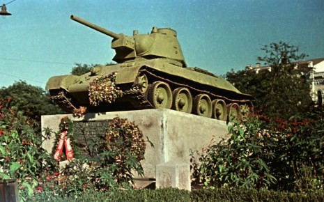 Глава Крыма поздравил с днём освобождения Симферополя от немецко-фашистских захватчиков