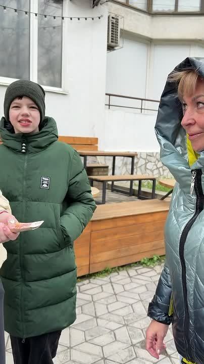 ������� ����������: 215.000 ��� �������� ����� � �������������, ������� ����� ������������ ���������� ���� �� ���������� ������ � ��������