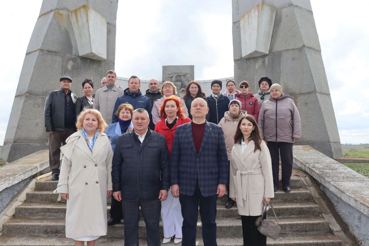 13 апреля - особая дата, которая навечно вписана в историю Сакского района 13 апреля - особая дата, которая навечно вписана в историю Сакского района