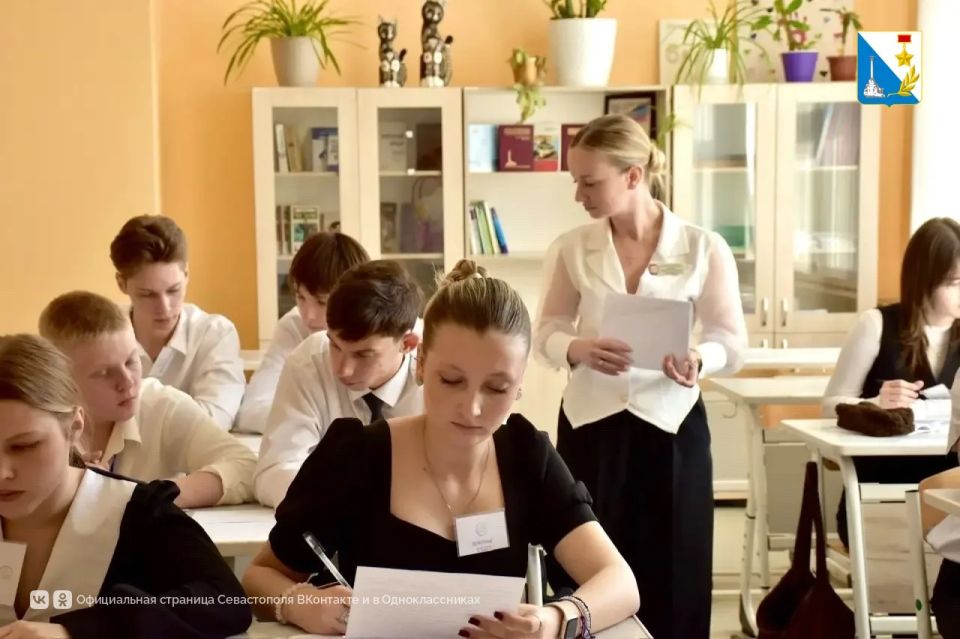 В школе «ЭКОТЕХ+» трудится севастопольский «Учитель года» В школе «ЭКОТЕХ+» трудится севастопольский «Учитель года»