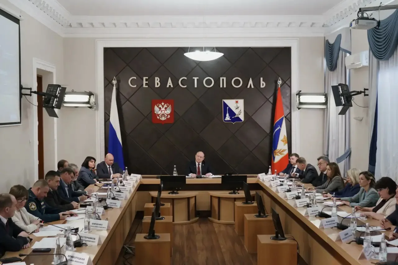 Михаил Развожаев: Снизим в Севастополе налоги для нашего бизнеса — соответствующий закон в ближайшее время внесём в Заксобрание Михаил Развожаев: Снизим в Севастополе налоги для нашего бизнеса — соответствующий закон в ближайшее время внесём в Заксобрание