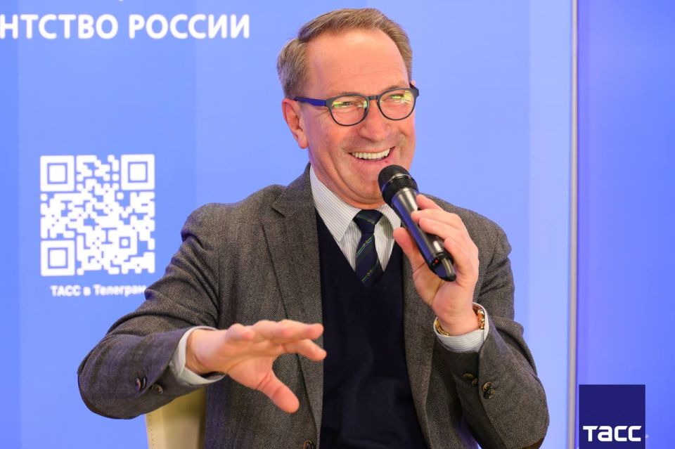 Главное из заявлений, а также фоторепортаж с пресс-конференции в Региональном информационном центре "ТАСС Кавказ", посвященной программе Больших гастролей Российского государственного академического театра драмы им. Ф.... Главное из заявлений, а также фоторепортаж с пресс-конференции в Региональном информационном центре "ТАСС Кавказ", посвященной программе Больших гастролей Российского государственного академического театра драмы им. Ф....