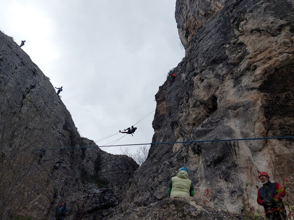 Керчане показал высокие результаты в Первенстве Крыма по спортивному туризму на горных дистанциях Керчане показал высокие результаты в Первенстве Крыма по спортивному туризму на горных дистанциях