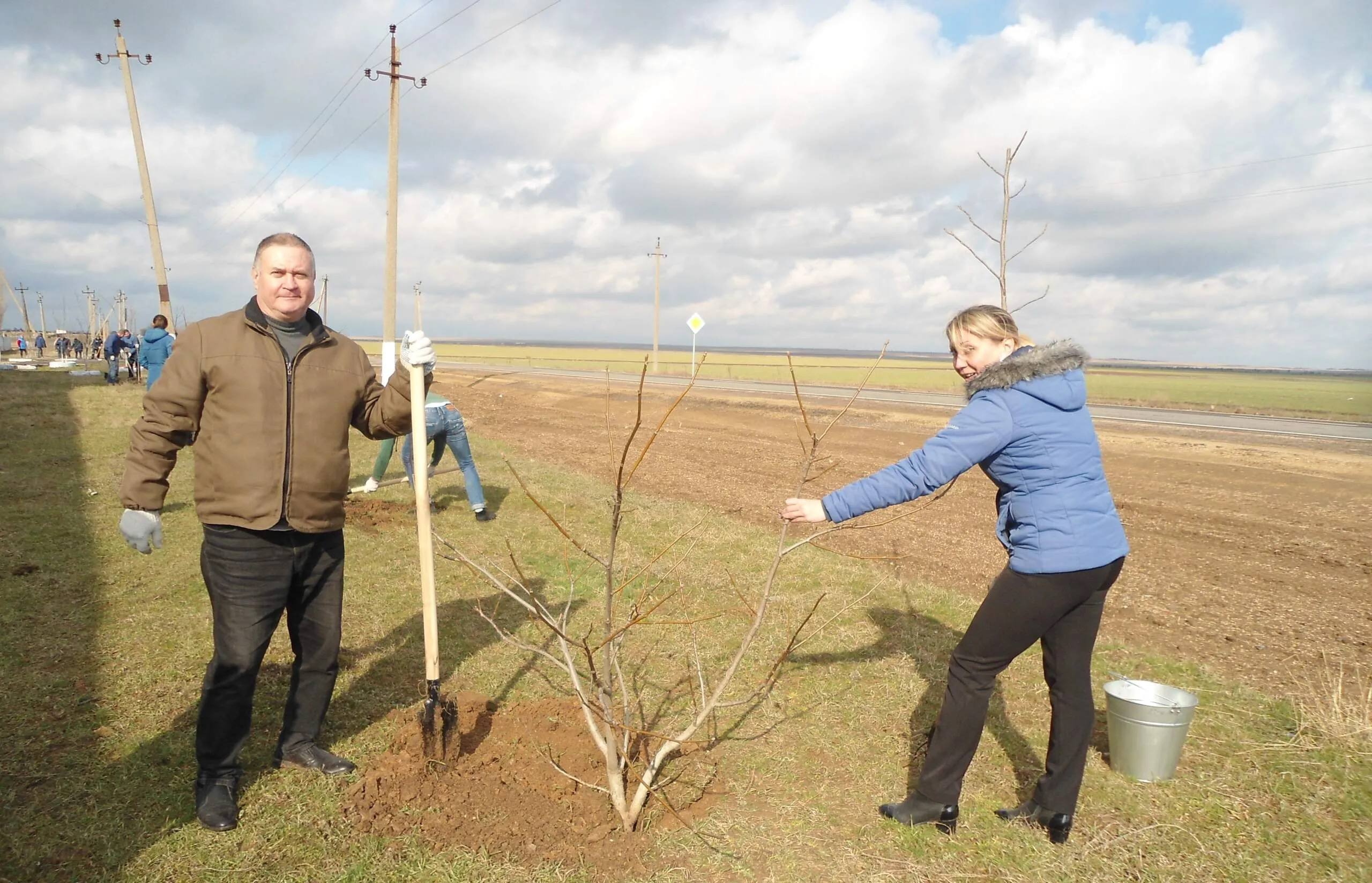 В учреждениях, отнесенных к ведению Госкомводхоза, проходят мероприятия, приуроченные к 82-й годовщине освобождения Крыма от немецко-фашистских захватчиков В учреждениях, отнесенных к ведению Госкомводхоза, проходят мероприятия, приуроченные к 82-й годовщине освобождения Крыма от немецко-фашистских захватчиков
