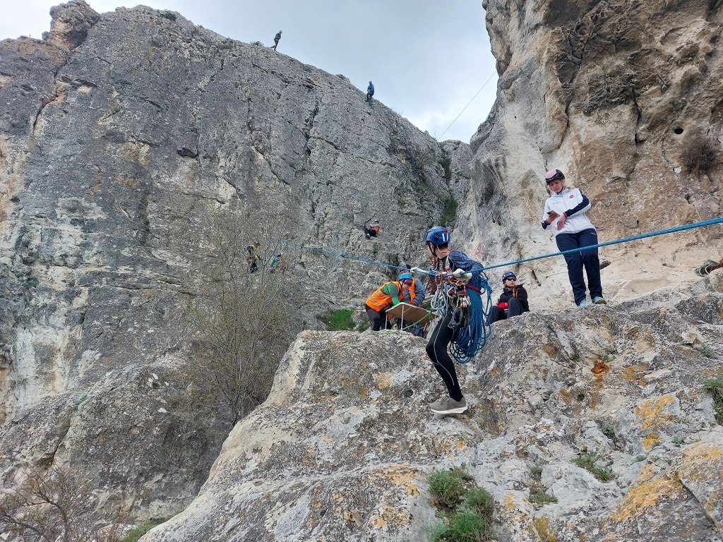 Керчане показал высокие результаты в Первенстве Крыма по спортивному туризму на горных дистанциях Керчане показал высокие результаты в Первенстве Крыма по спортивному туризму на горных дистанциях