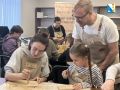 В семейном МФЦ прошёл мастер-класс по работе с деревом