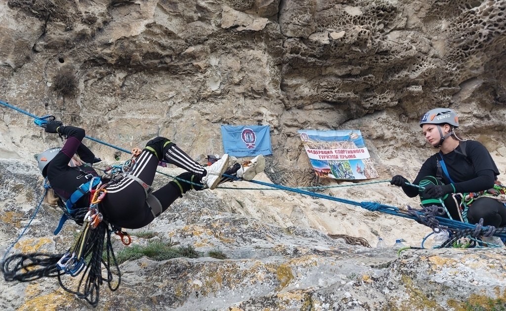 Керчане показал высокие результаты в Первенстве Крыма по спортивному туризму на горных дистанциях Керчане показал высокие результаты в Первенстве Крыма по спортивному туризму на горных дистанциях