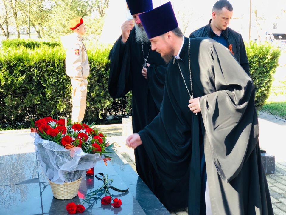 11 апреля важная дата в истории нашего города - 82я годовщина со дня освобождения Красноперекопска от немецкофашистских захватчиков 11 апреля важная дата в истории нашего города - 82я годовщина со дня освобождения Красноперекопска от немецкофашистских захватчиков