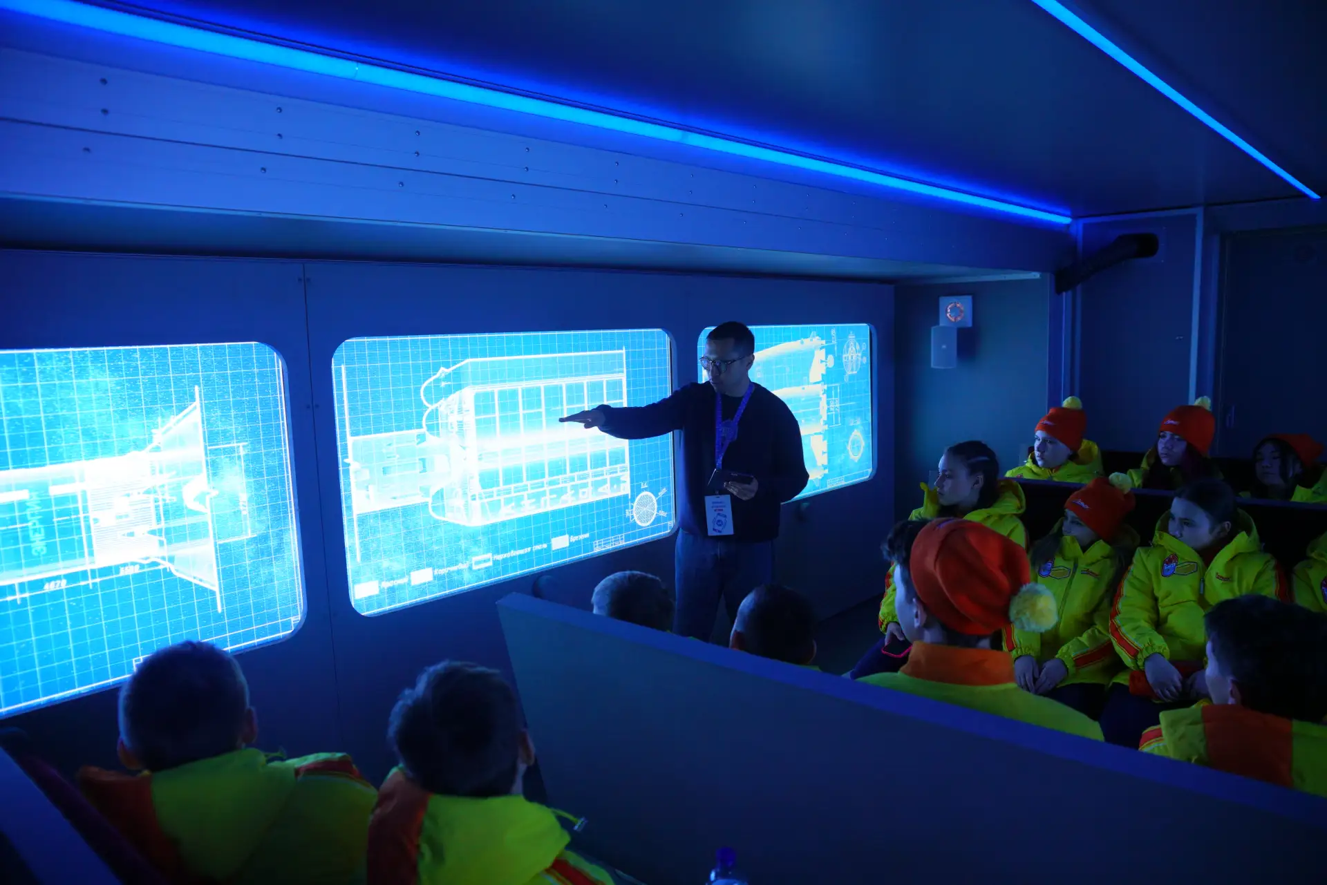 Мобильные парки «Россия – Моя история» подготовили специальную программу ко Дню космонавтики