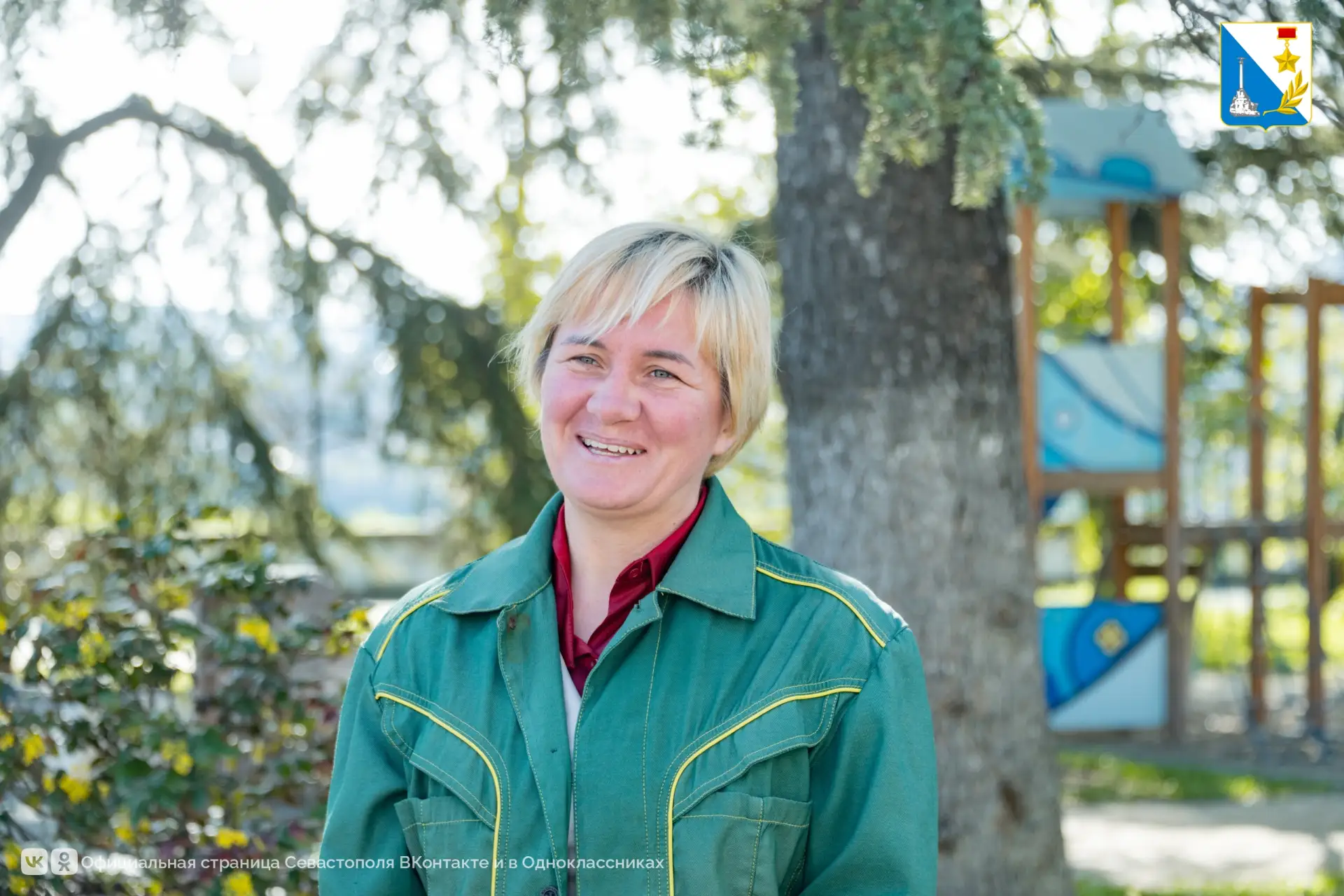 Специалисты «Парков и скверов» приводят в порядок общественные пространства после зимы Специалисты «Парков и скверов» приводят в порядок общественные пространства после зимы