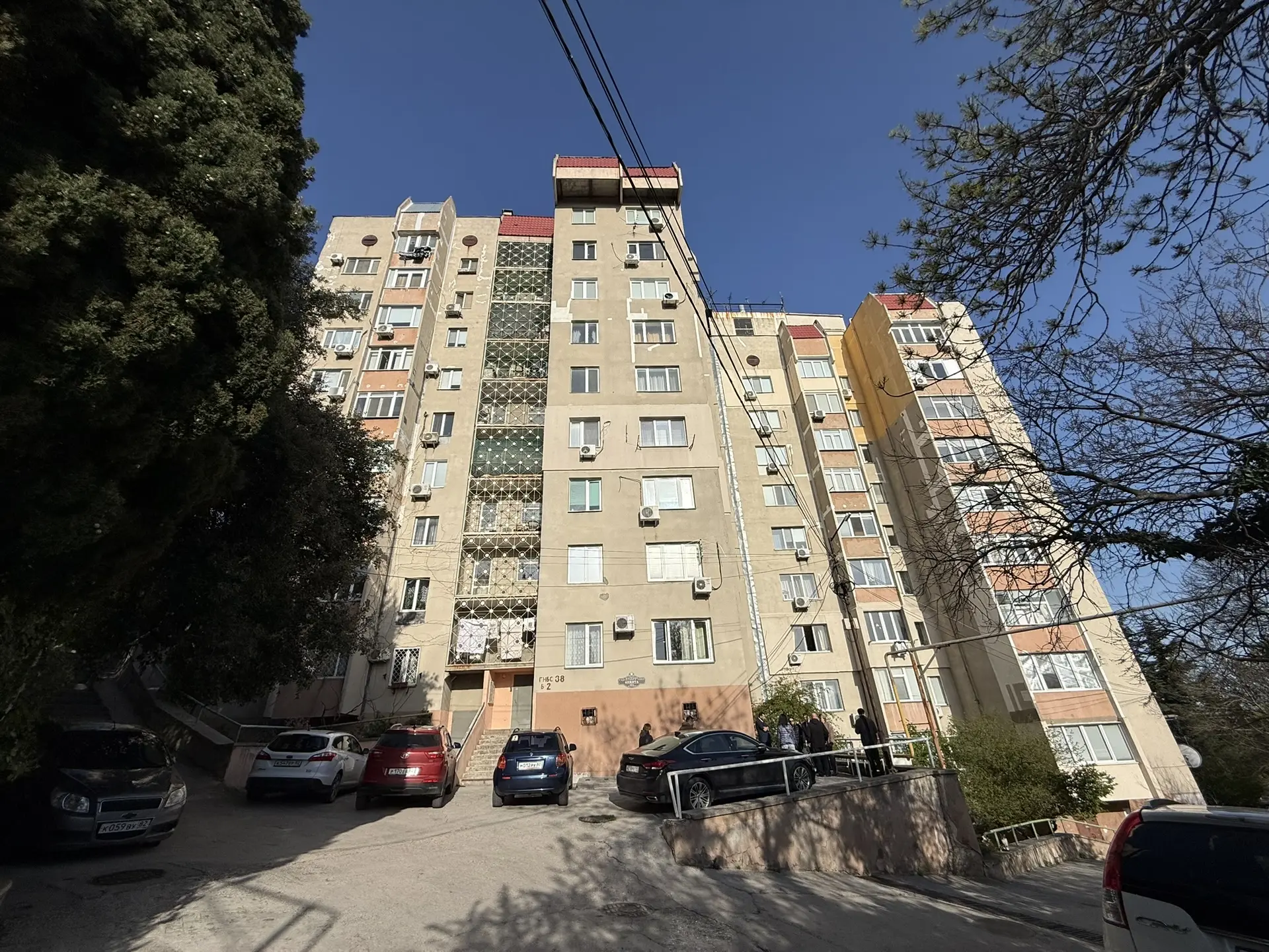 Константин Шимановский: Завершаем косметический ремонт подъезда на Стахановской, 19 и приступаем к новому объекту – пгт Никита, 38 корпус 2! Константин Шимановский: Завершаем косметический ремонт подъезда на Стахановской, 19 и приступаем к новому объекту – пгт Никита, 38 корпус 2!