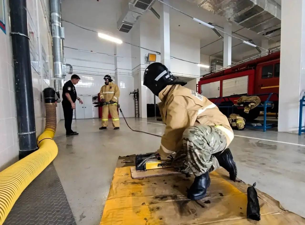 Севастопольские службы спасения пополнятся новыми специалистами Севастопольские службы спасения пополнятся новыми специалистами