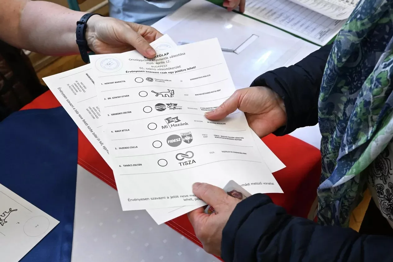 Владимир Константинов: Чиновники Евросоюза дожали Венгрию. Парламентские выборы в стране завершились поражением Орбана