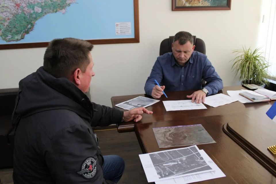 Игорь Крутьков: Личный приём граждан — важная часть моей работы как главы района и возможность напрямую услышать жителей и гостей Ленинского района, чтобы глубже понять их проблемы и оперативно оказать помощь Игорь Крутьков: Личный приём граждан — важная часть моей работы как главы района и возможность напрямую услышать жителей и гостей Ленинского района, чтобы глубже понять их проблемы и оперативно оказать помощь