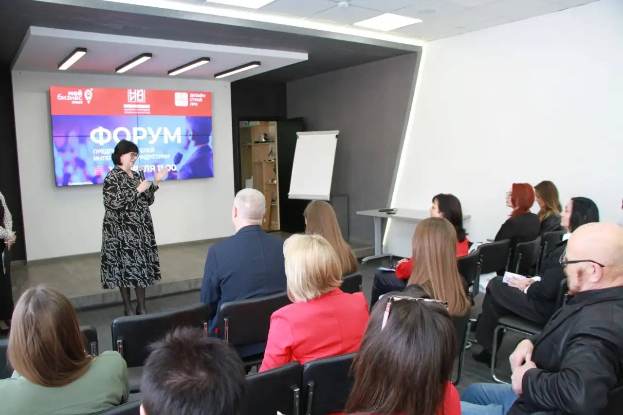 Ольга Виноградова выступила на открытии Форума предпринимателей интерьерной индустрии Ольга Виноградова выступила на открытии Форума предпринимателей интерьерной индустрии