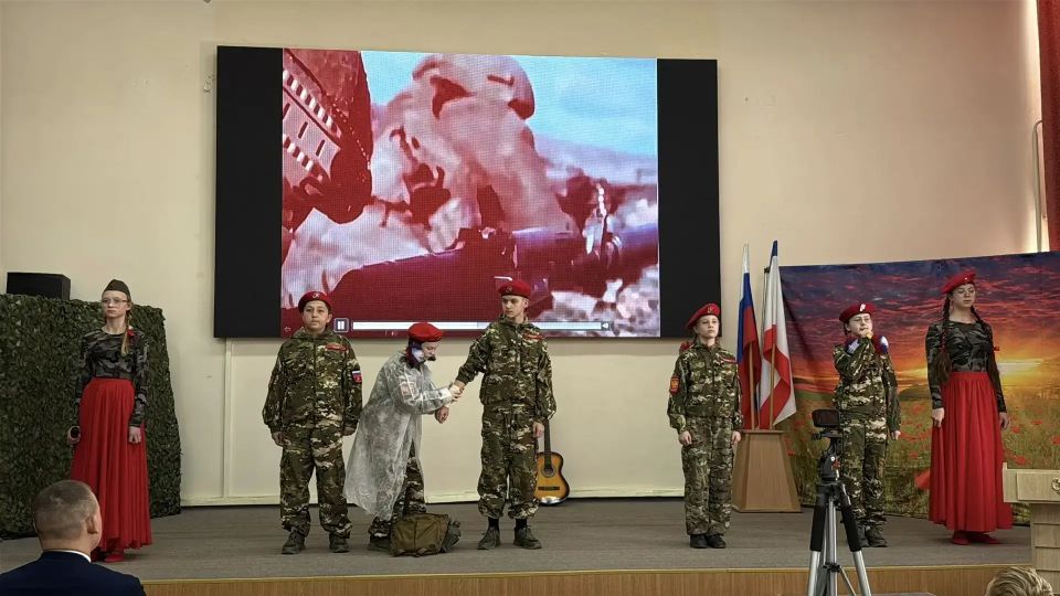Память, доблесть и честь: важный разговор с Героем России Память, доблесть и честь: важный разговор с Героем России