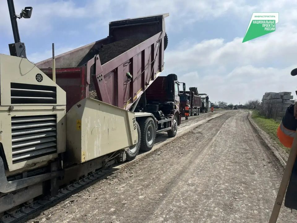 В Севастополе ремонтируют дороги к храмам В Севастополе ремонтируют дороги к храмам