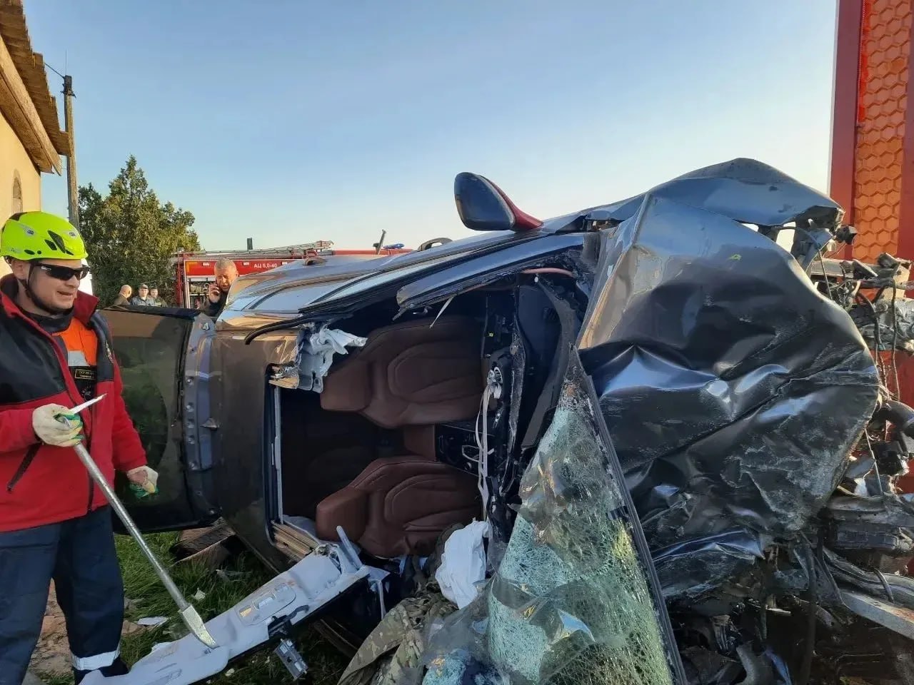 Авто всмятку: пассажир легковушки погиб в ДТП в Черноморском районе