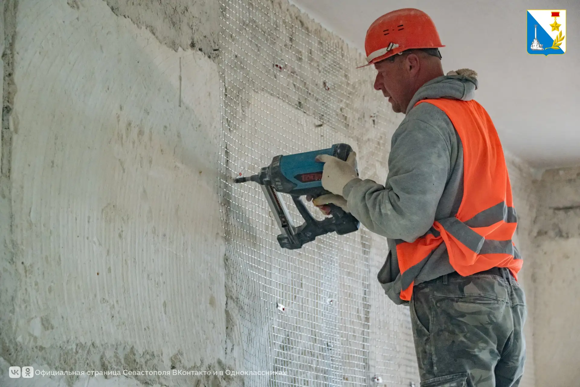 В архитектурно-строительном техникуме начали капремонт корпуса мастерских В архитектурно-строительном техникуме начали капремонт корпуса мастерских