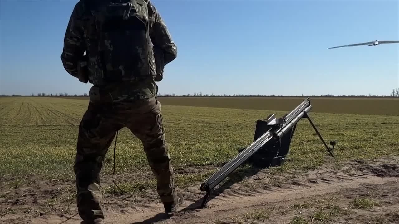 Операторы БПЛА «Zala» скорректировали поражение вражеской техники «Ланцетом» в Херсонской области