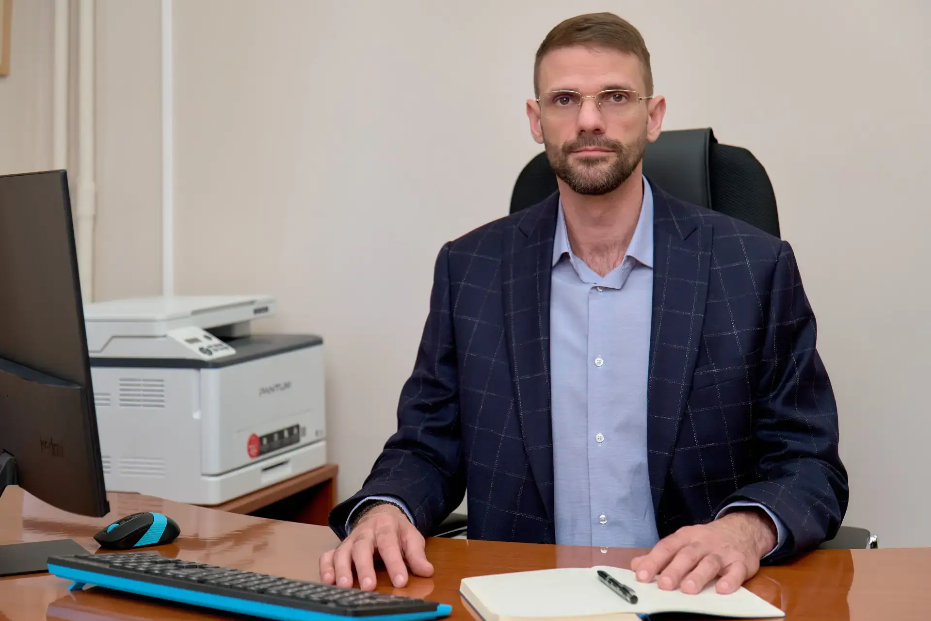 Янина Павленко: Новое кадровое назначение. Ялтинские депутаты согласовали на должность заместителя главы администрации Владимира Васильевича Сафонова