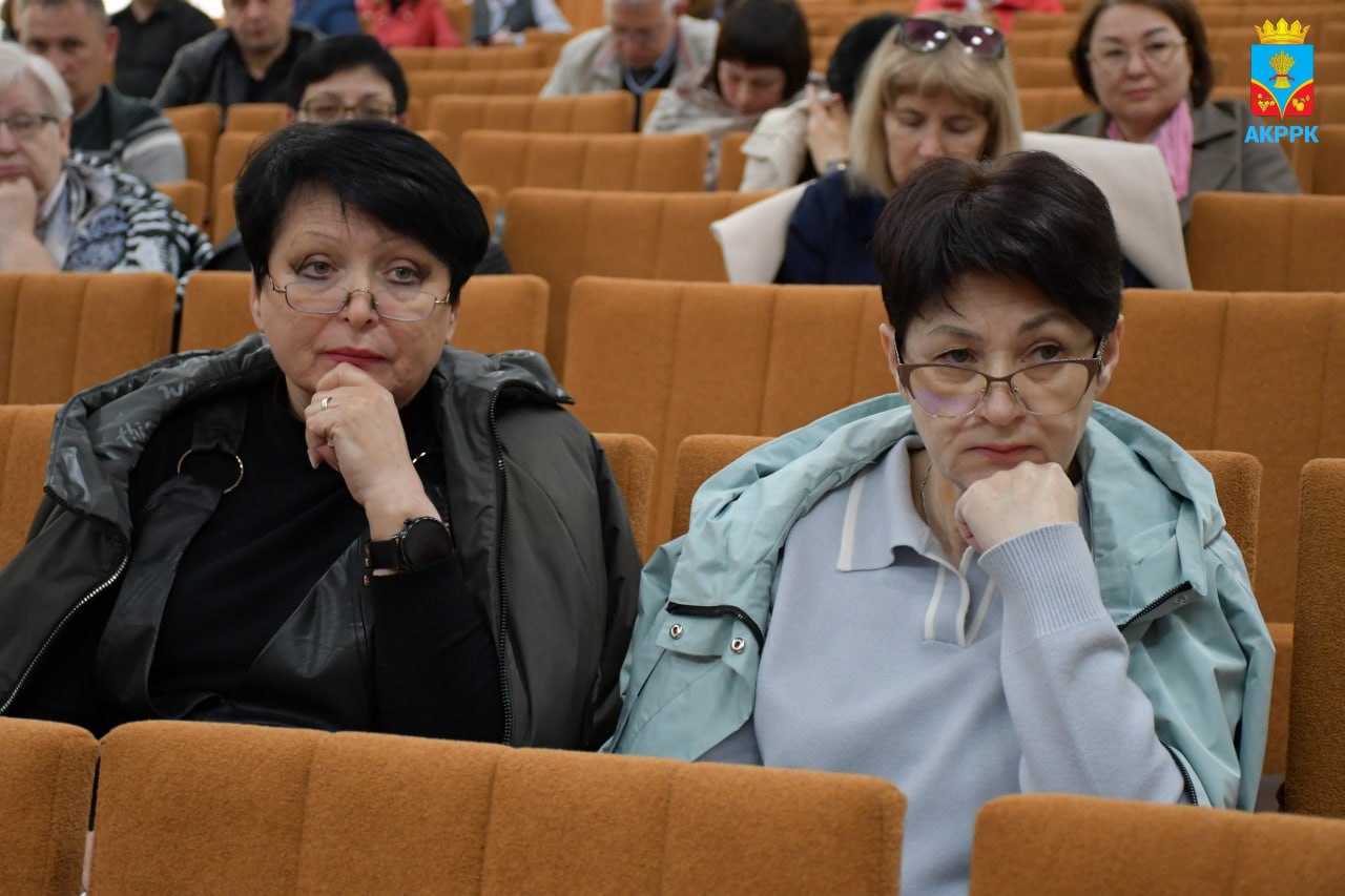 Василий Грабован: На коллегии управления образования обсудили ключевые направления развития системы образования Василий Грабован: На коллегии управления образования обсудили ключевые направления развития системы образования