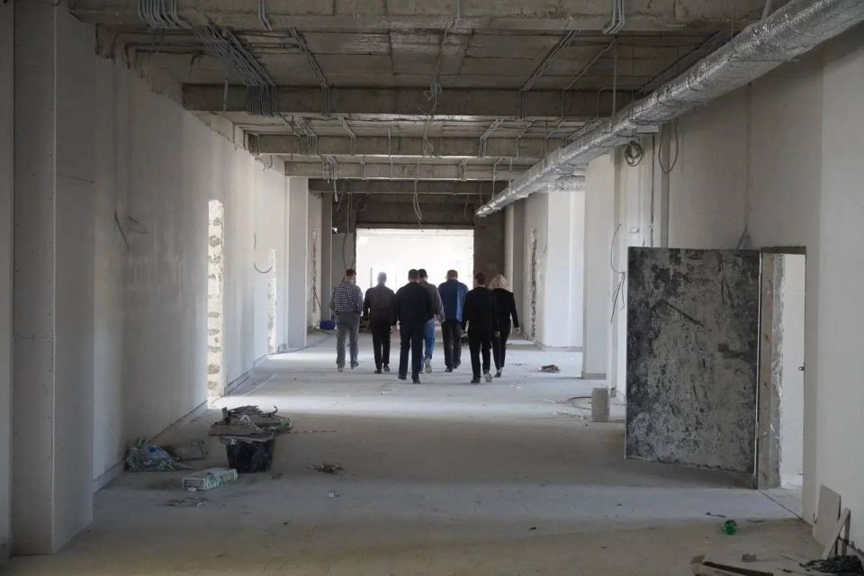 В Керчи с рабочим визитом побывал министр строительства и архитектуры Республики Крым Эдуард Щёголев В Керчи с рабочим визитом побывал министр строительства и архитектуры Республики Крым Эдуард Щёголев
