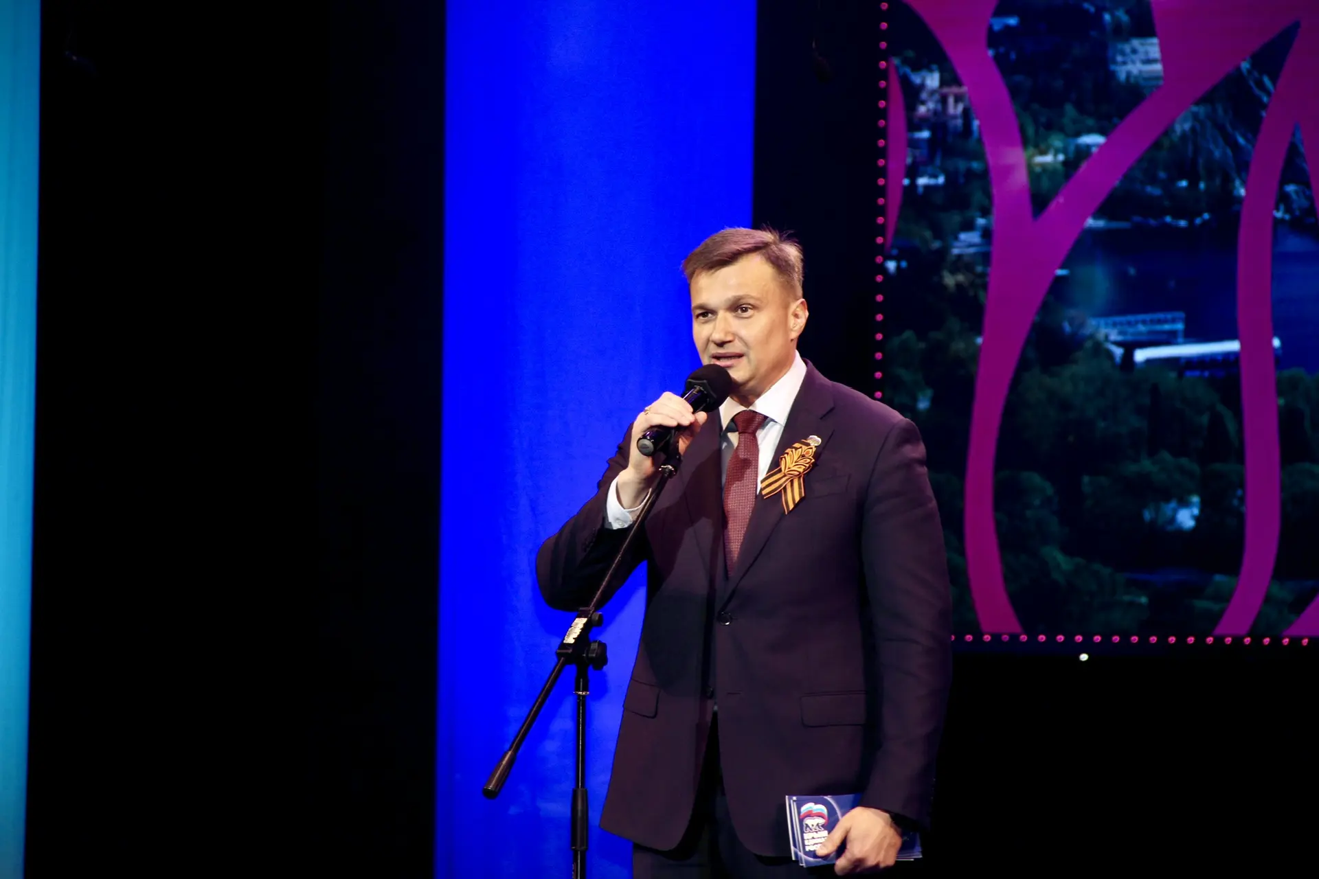 Константин Шимановский: Приветствовал участников и организаторов Международного фестиваля-конкурса «Крымская весна - 2026» Константин Шимановский: Приветствовал участников и организаторов Международного фестиваля-конкурса «Крымская весна - 2026»